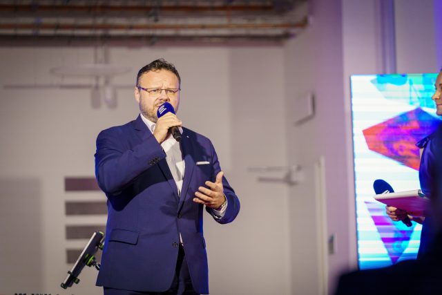 Slavnostní zahájení festivalu Prix Bohemia Radio a generální ředitel Českého rozhlasu René Zavoral | foto: Matěj Hošek, Český rozhlas Slavnostní zahájení festivalu Prix Bohemia Radio a generální ředitel Českého rozhlasu René Zavoral