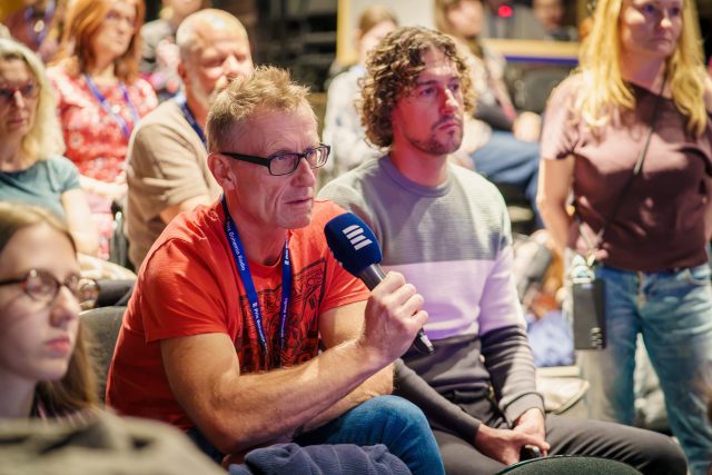 Veřejný poslech a diskuse v kategorii Dokument | foto: Matěj Hošek, Český rozhlas Veřejný poslech a diskuse v kategorii Dokument
