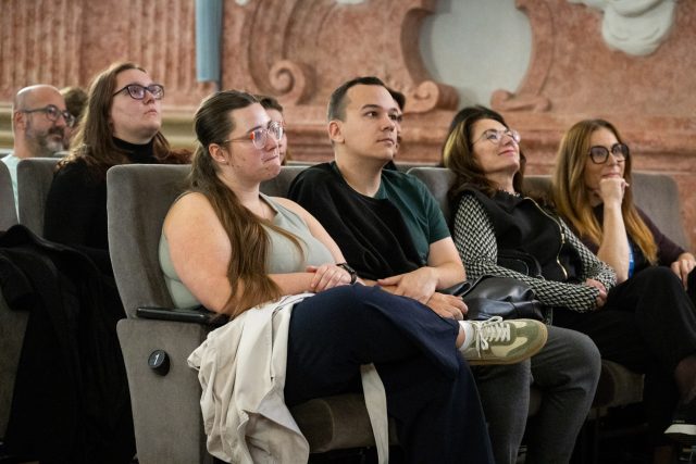 Pořad Žárovky rozzářily Kapli Božího Těla | foto: Khalil Baalbaki,  Český rozhlas Pořad Žárovky rozzářily Kapli Božího Těla